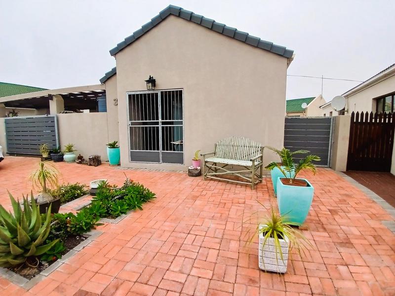 3 Bedroom Property for Sale in Stilbaai Wes Western Cape